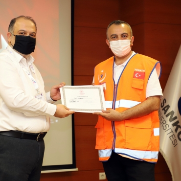 "HASTANE AFET VE ACİL DURUM PLANI UYGULAYICI EĞİTİM PROGRAMI”