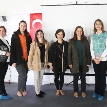 BİLİNÇLİ ANNELER, SAĞLIKLI YARINLAR PROJESİ