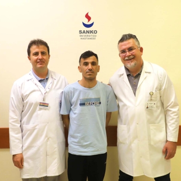 GÜNEY KORE’DEN ŞİFA İÇİN SANKO ÜNİVERSİTESİ HASTANESİ’NE GELDİ
