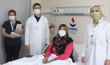 KADAVRA BAĞIŞI BÖBREK NAKLİ BEKLEYEN İKİ HASTAYA YENİ BİR HAYAT ŞANSI VERDİ  