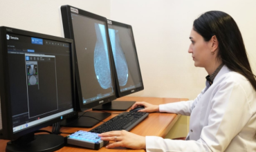 MEME KANSERİ TANISINDA YENİ TEKNOLOJİ 3D TOMOSENTEZ MAMOGRAFİ CİHAZI SANKO ÜNİVERSİTESİ HASTANESİ’NDE