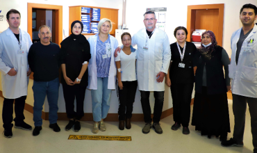 SANKO ÜNİVERSİTESİ HASTANESİ’NDE ÇAPRAZ BÖBREK NAKLİ